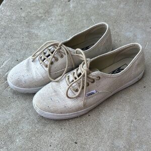Women’s tan and color patch vans size 6.5